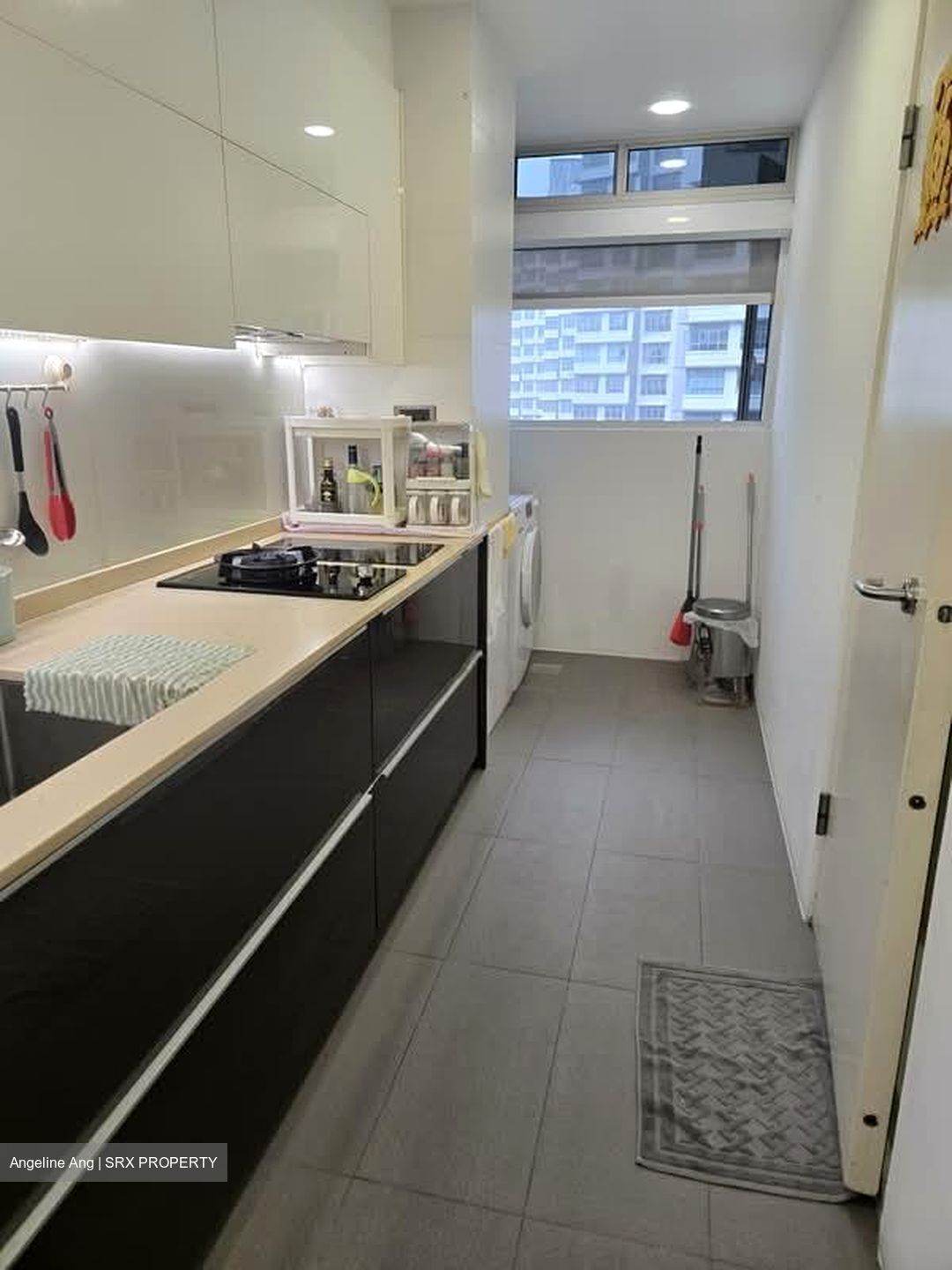 Heron Bay (D19), Condominium #568180401